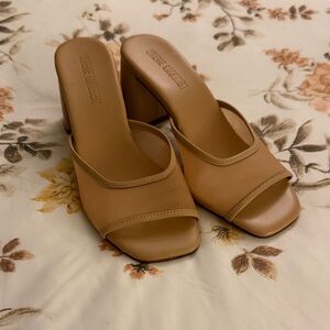 Steve Madden Tan Block Heel Mesh Mules